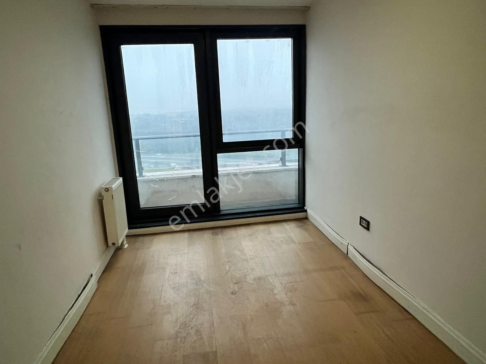 Kiptaş Venezia Mega Kiralık Boş 2 Banyolu Balkonlu Kapalı Mutfak 3+1 Daire - Görsel 8