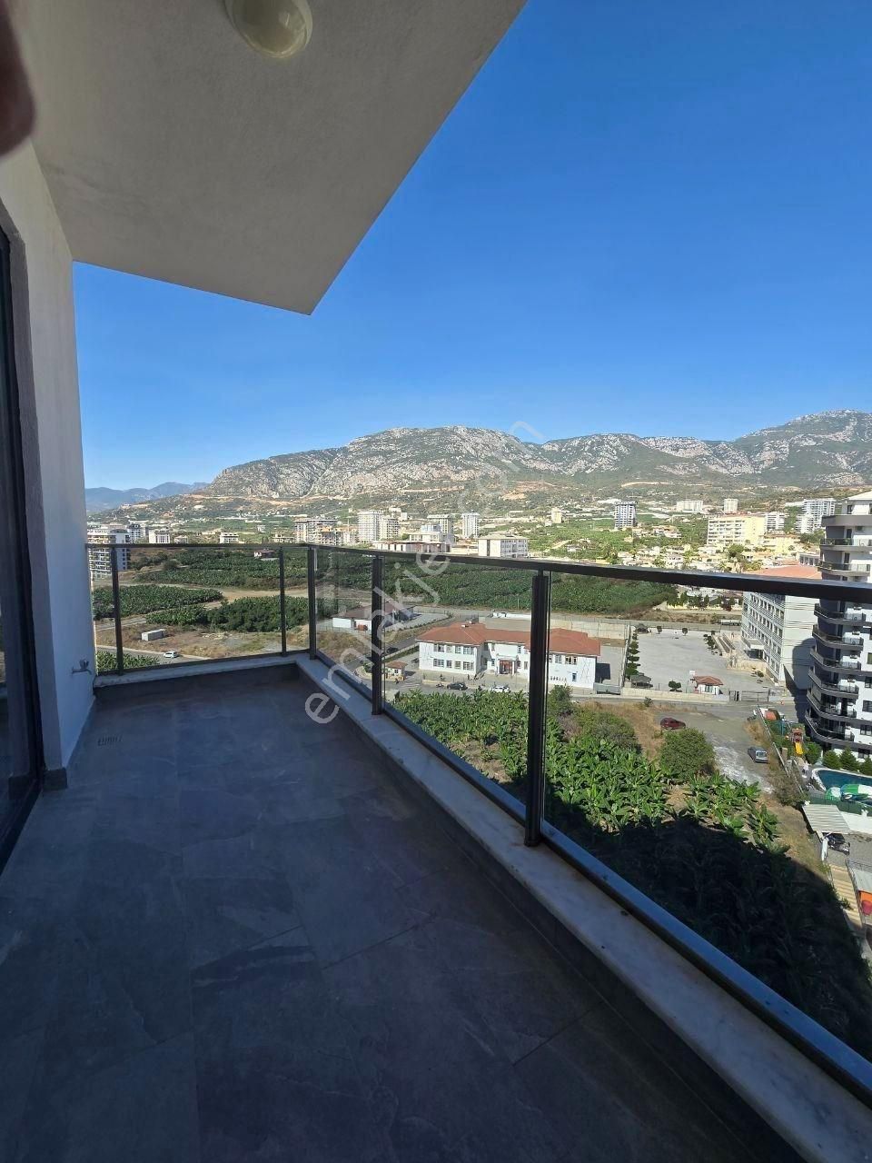 Alanya Mahmutlar Lüks Site İçerisinde, Denize Yürüme Mesafesinde 1+1 Daire - Görsel 11