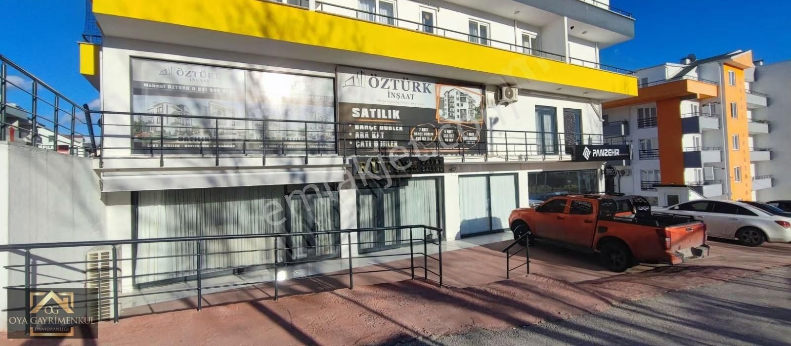 İzmit Yeşilova' Da 220 M2 Satılık Dükkan