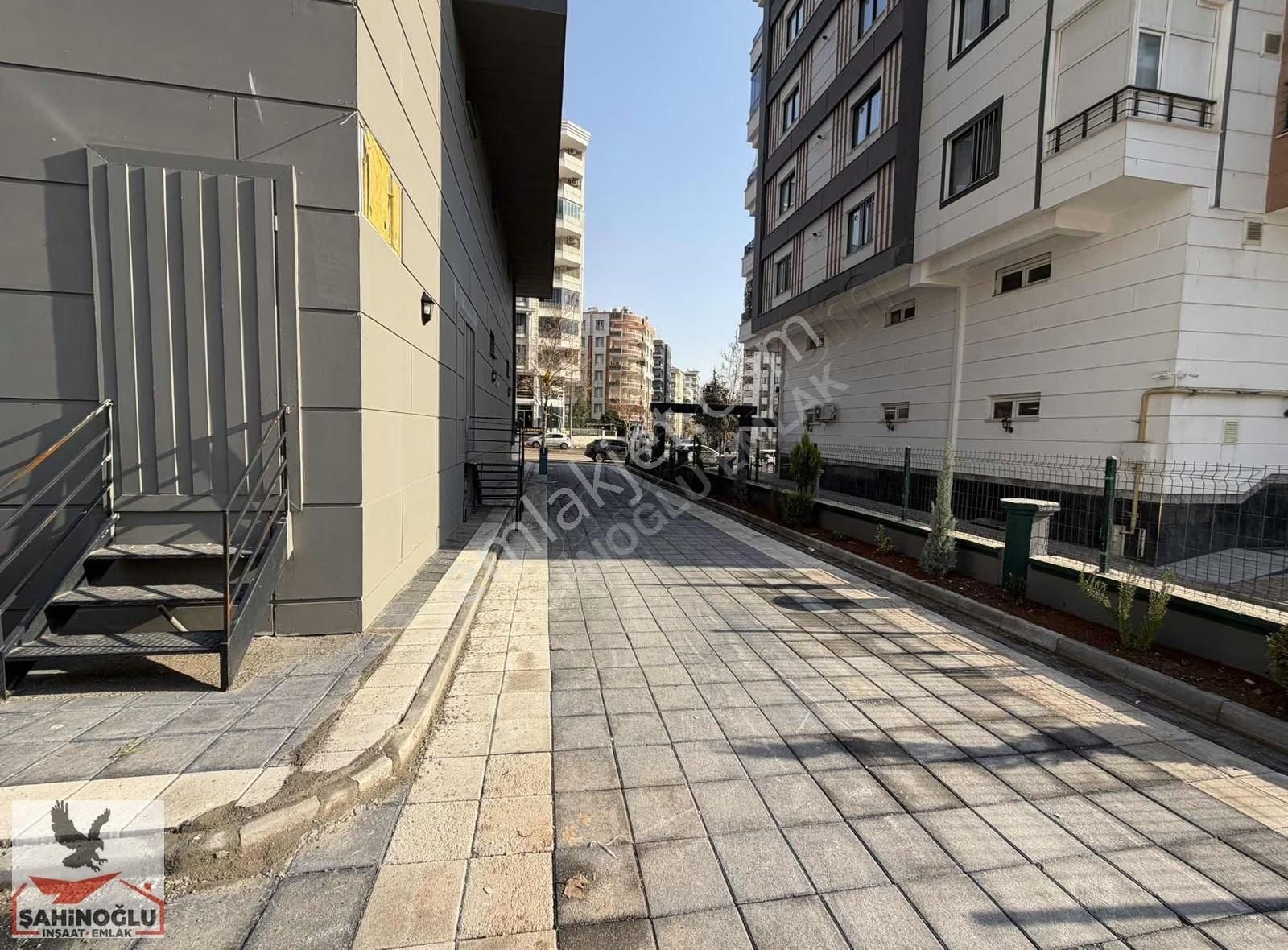 Csm Gayrimenkul Atakentte Merkezi Konumda Ultra Lüxs 3+1 Ara Kat - Görsel 2