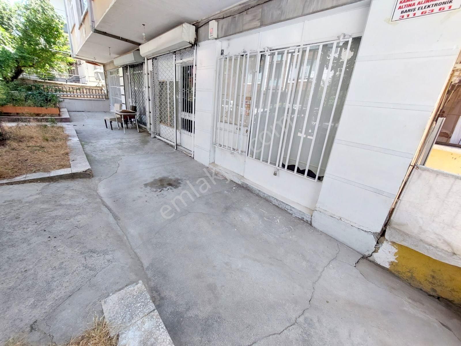 Aydınlıkevler, Çağdaş Sokak Üzerinde, Satılık İki Adet Dükkan! - Görsel 6