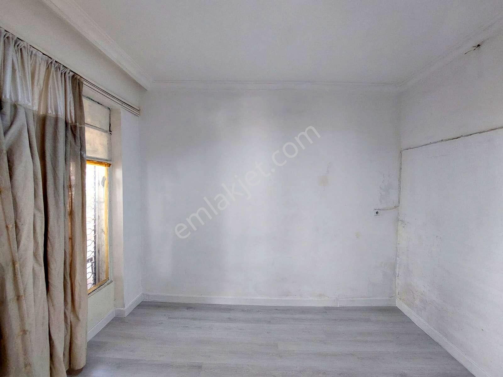 Aydınlıkevler, Çağdaş Sokak Üzerinde, Satılık İki Adet Dükkan! - Görsel 12