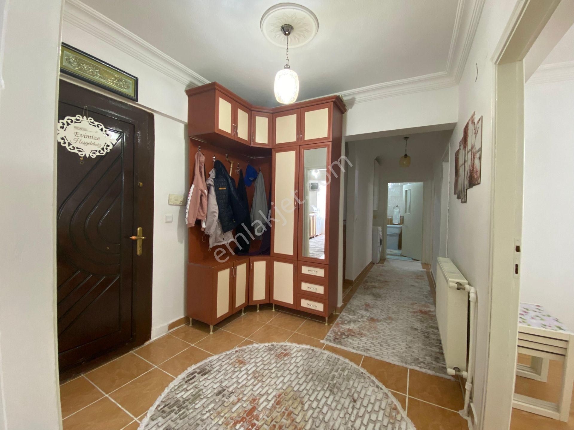 Kalecik Emlak'tan Güney -doğu Cepheli 3.katta Masrafsız 3+1 - Görsel 18