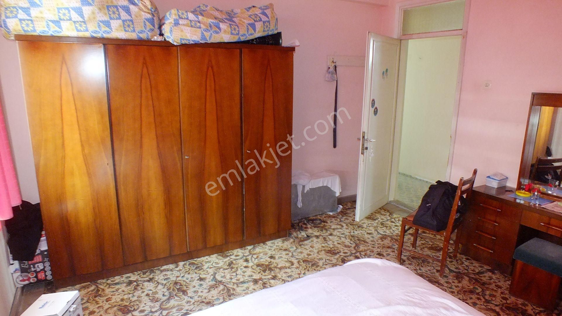 919 Şirinevler Mahallesinde Satılık 3 Katlı Bina - Görsel 33