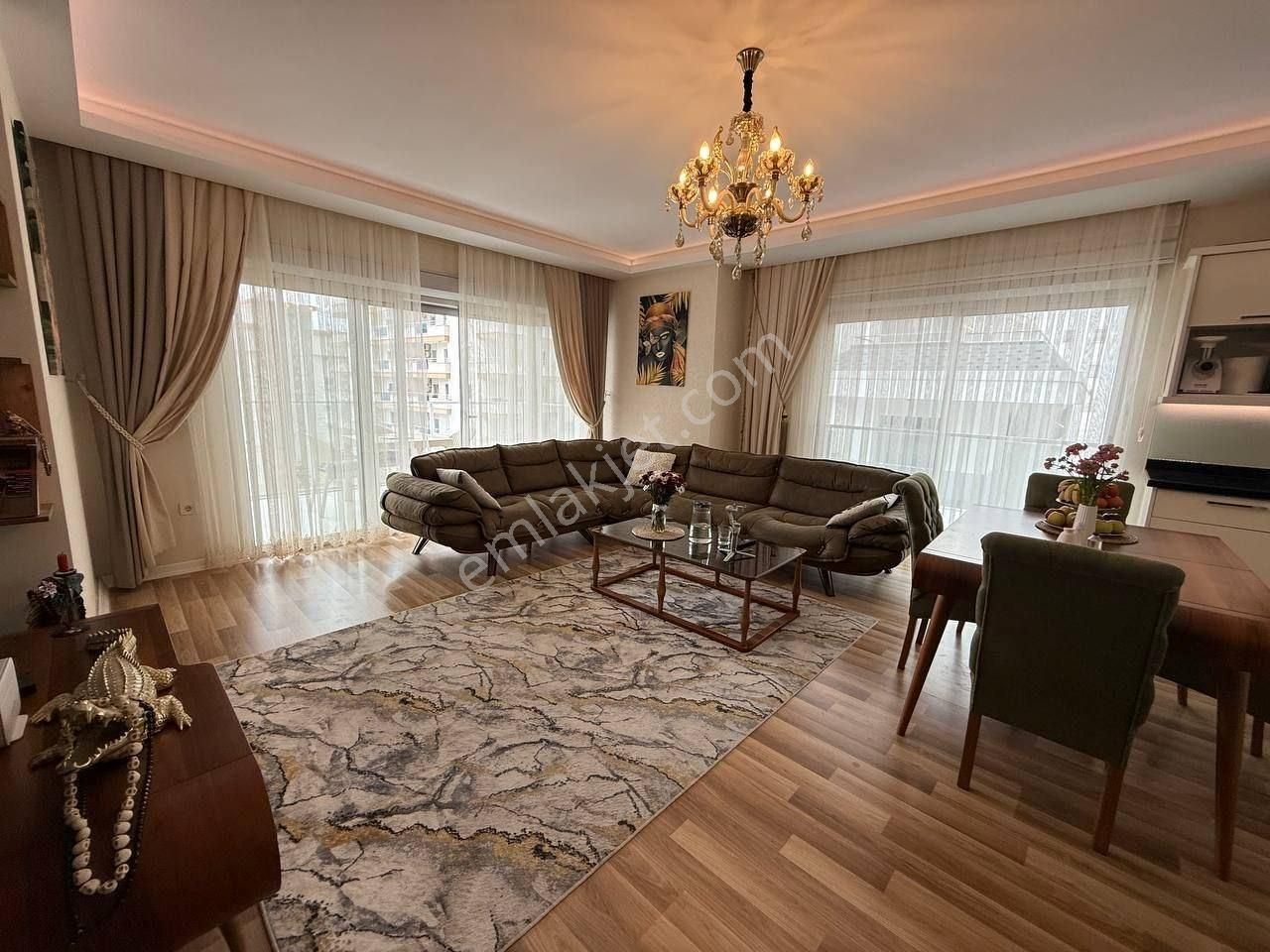 Alanya Mahmutlar’da Satılık Havuz Ve Manzaralı 2+1 Daire - Görsel 2
