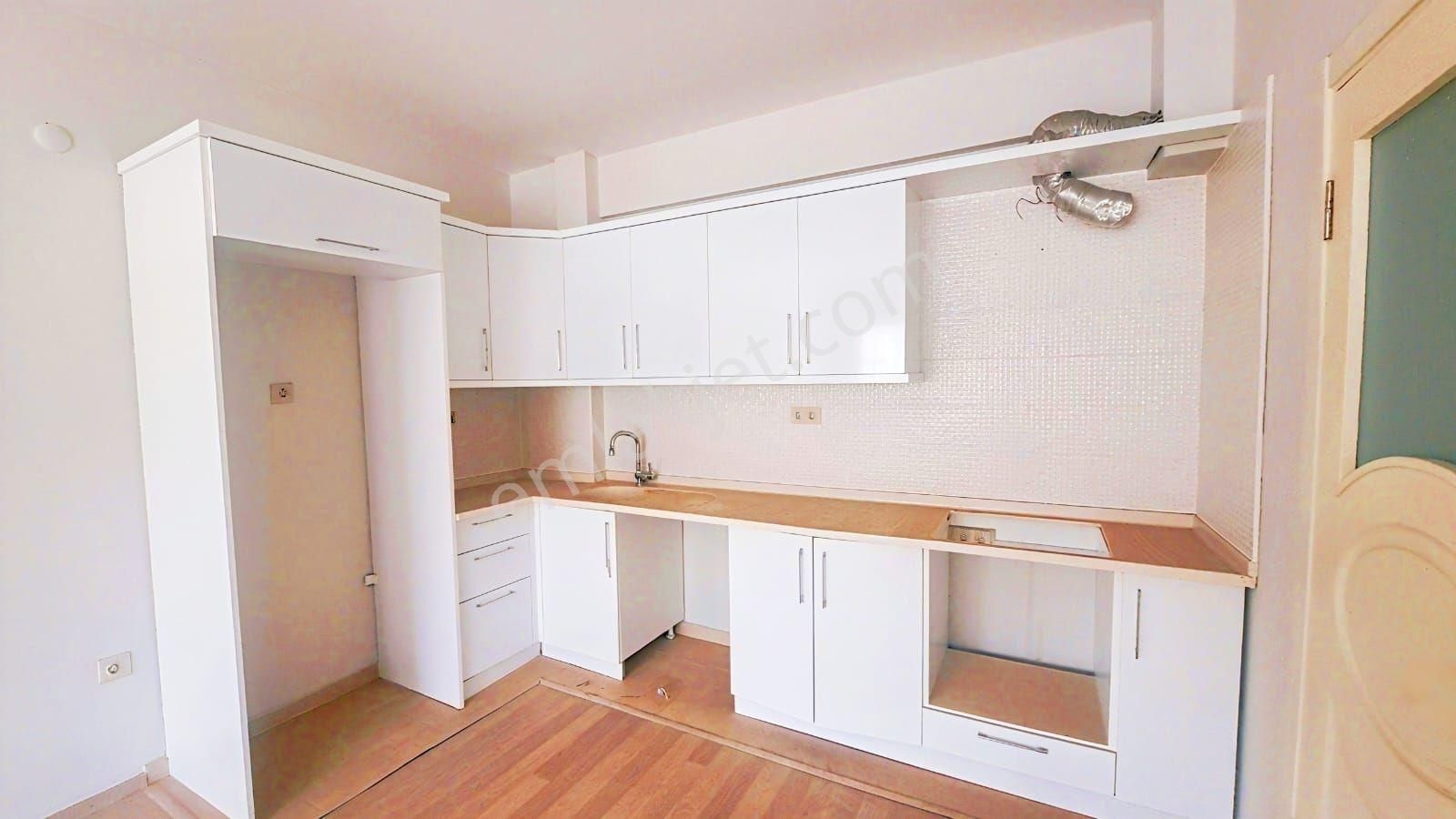 Aydın Kuşadası Satılık 2+1 Fırsat Daire - Görsel 28