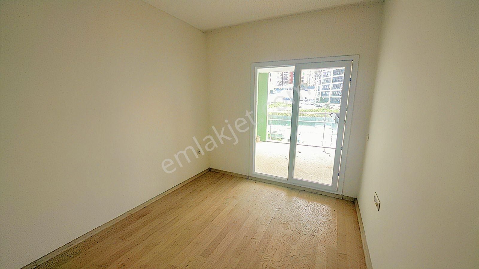 Aydın Kuşadası Satılık 2+1 Fırsat Daire - Görsel 7