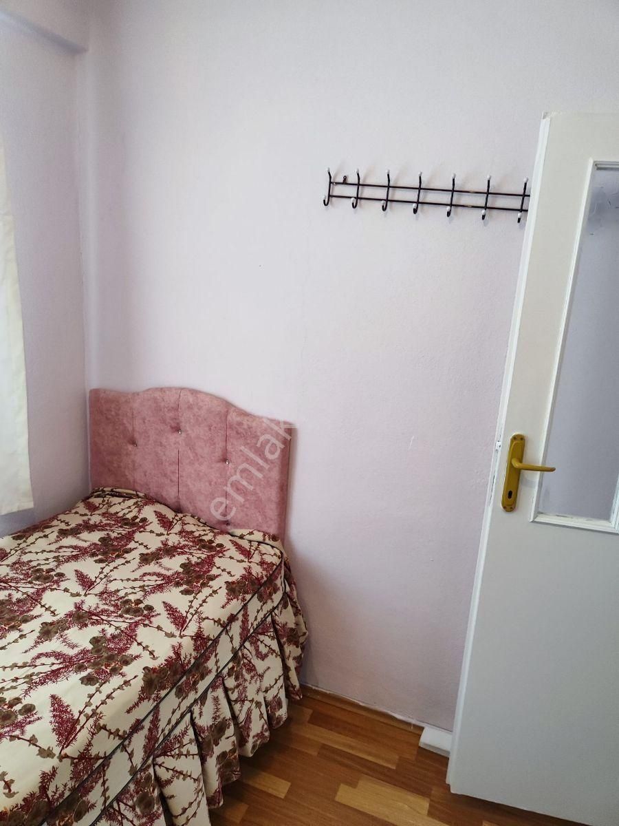 Uğur Çevik'ten 2+1 2.kat 92m² Zambak Sitesinde Denize Yürüme - Görsel 11