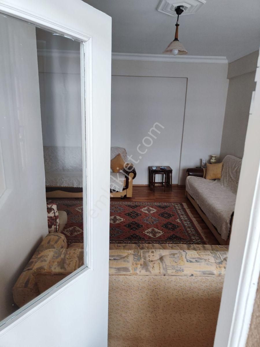 Uğur Çevik'ten 2+1 2.kat 92m² Zambak Sitesinde Denize Yürüme - Görsel 2