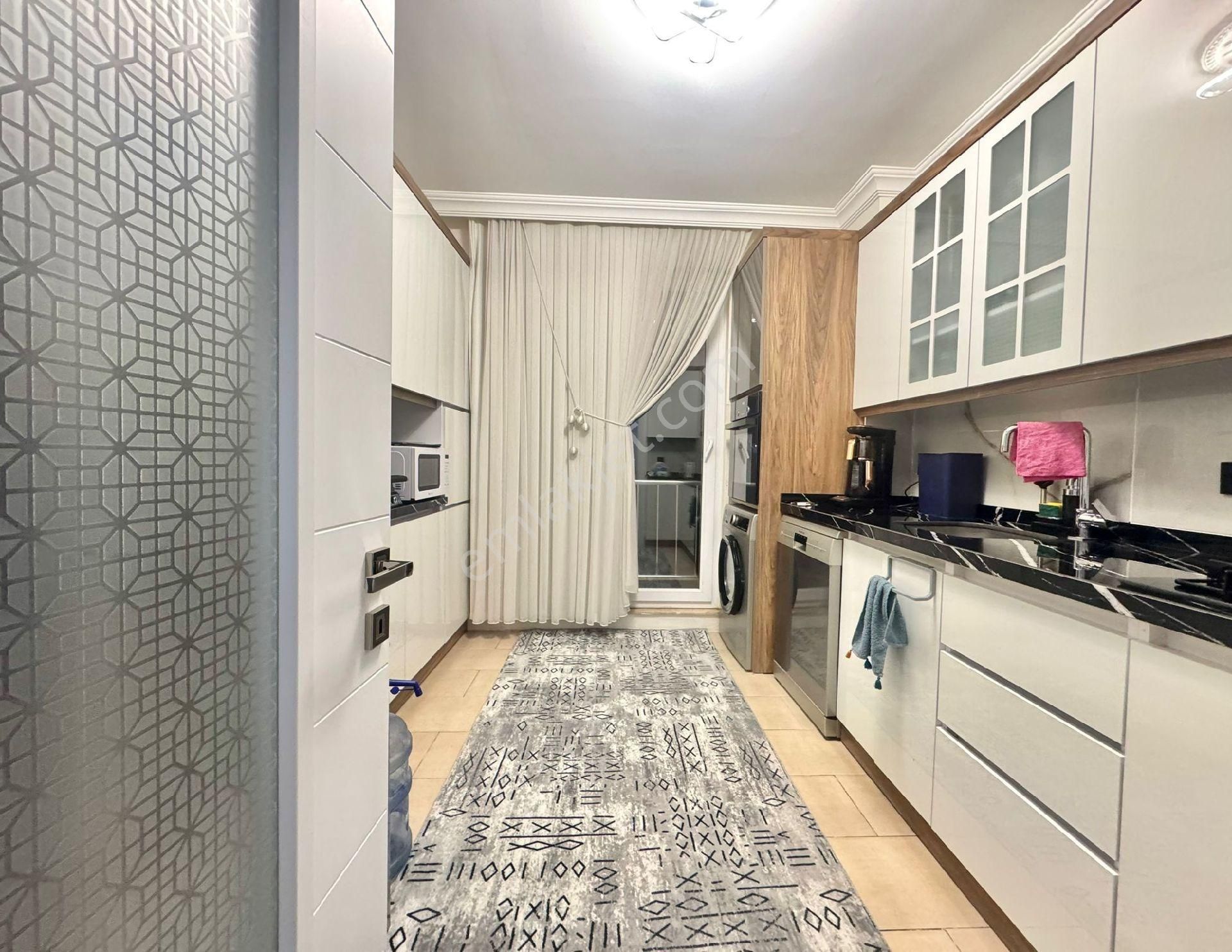 Karsıyakada Dunyagoz Karşısı Onay Hamamı Arkasi Katta - Görsel 3