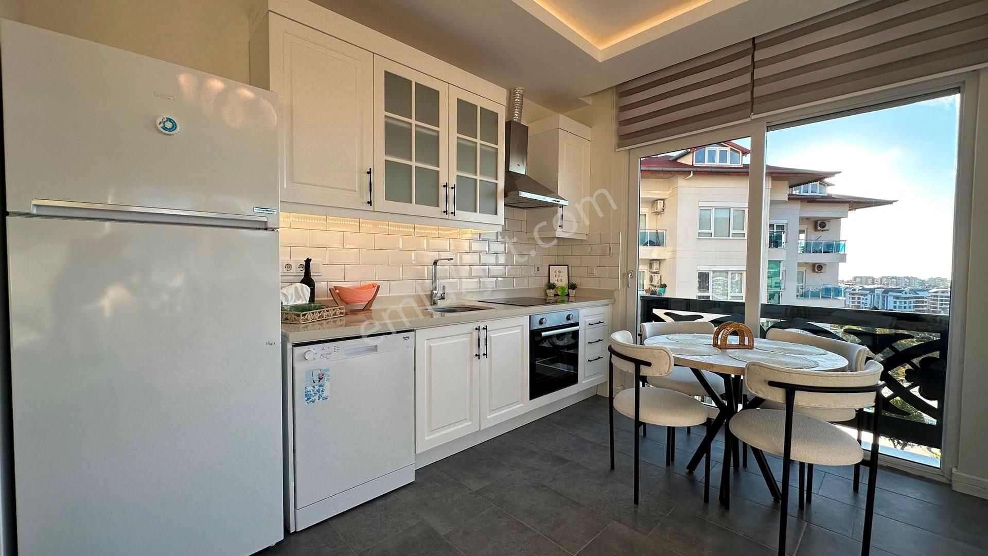 Alanya Oba’da Deniz, Kale Ve Şehir Manzaralı Lüks 2+1 Daire - Görsel 15