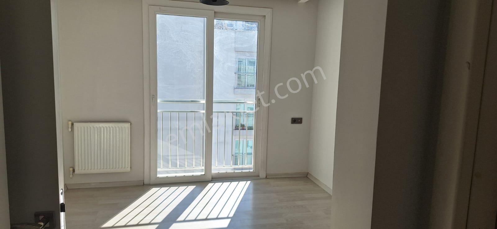 Adana Pınar Mahallesinde Havuzlu Kombili Site İçerisinde Doğalgazlı Açık Mutfak 3+1 Kiralık Daire - Görsel 19
