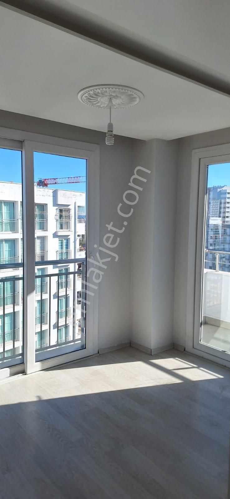 Adana Pınar Mahallesinde Havuzlu Kombili Site İçerisinde Doğalgazlı Açık Mutfak 3+1 Kiralık Daire - Görsel 15