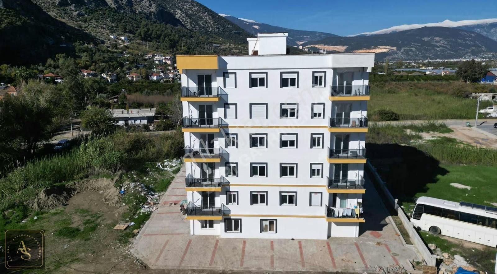 Ali Sarı Gayrimenkul İskele Mah.'de Koridorlu Geniş Satılık 1+1 - Görsel 6