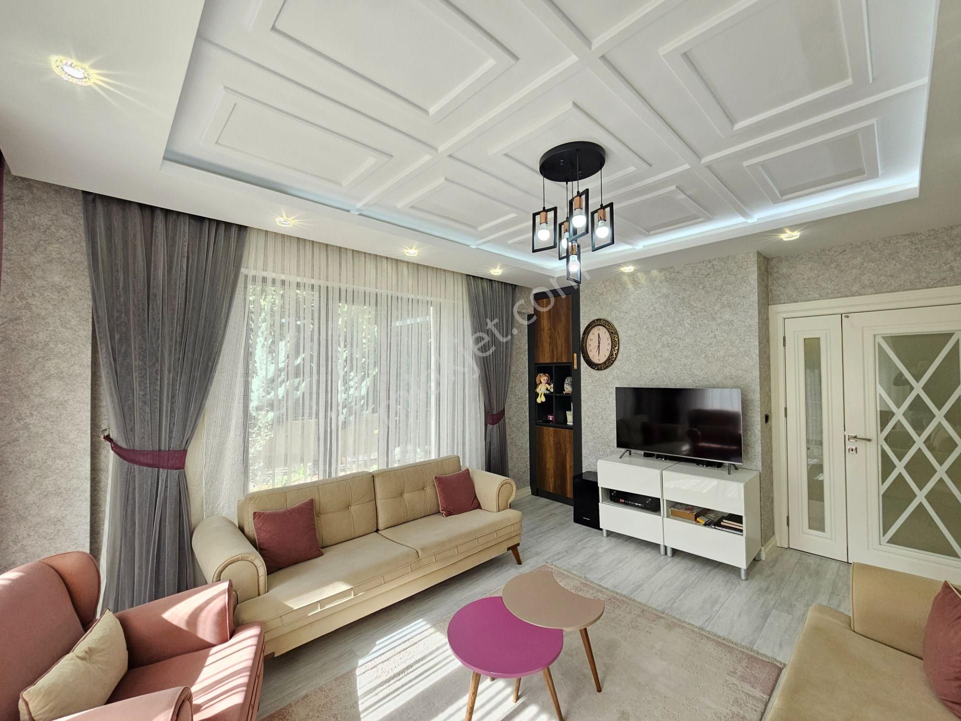 Sille Ak Mah. Cadde Yakını İşyapar Gayrimenkul'den Geniş Lüks Müstakil Villa - Görsel 4