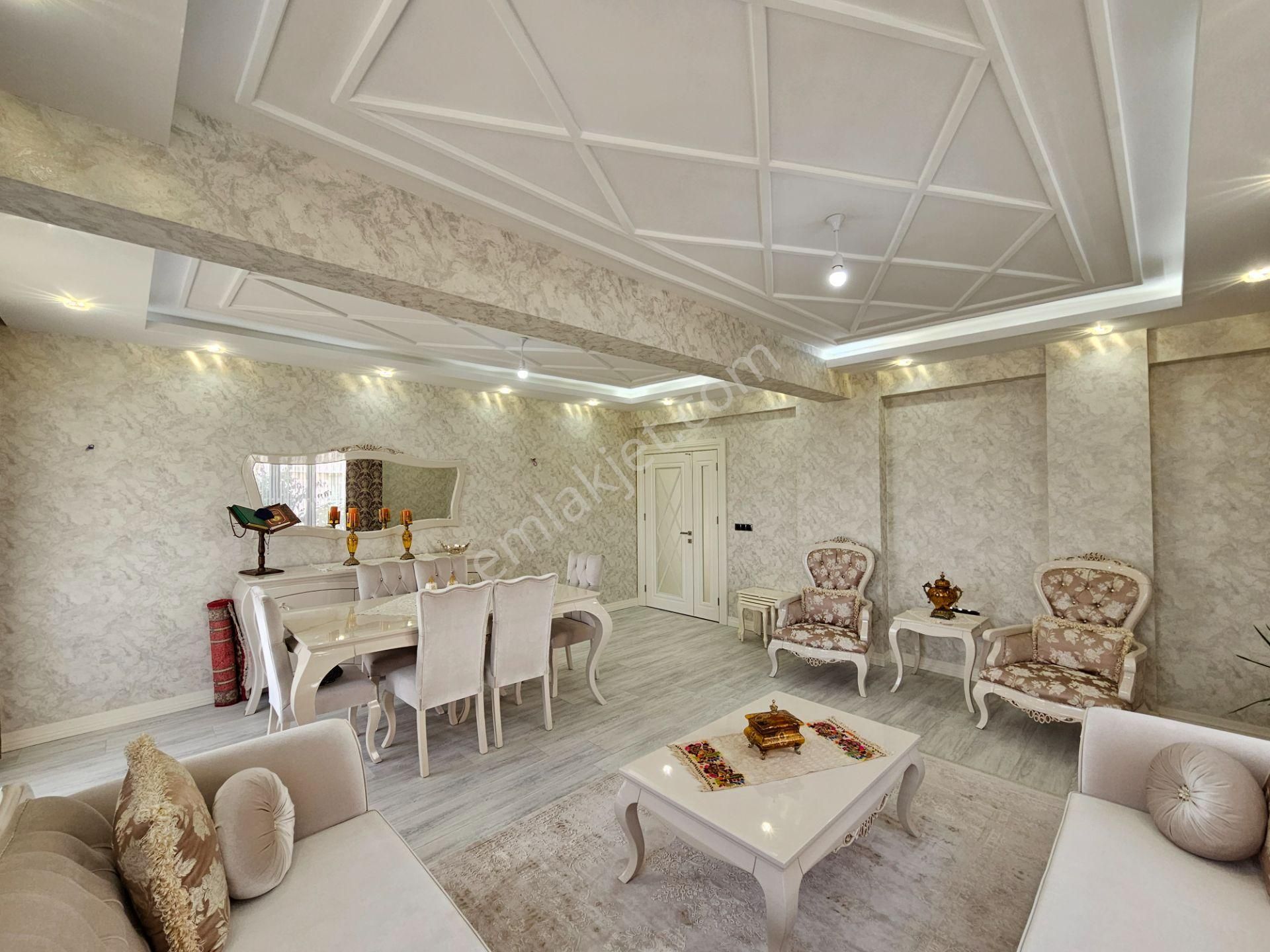 Sille Ak Mah. Cadde Yakını İşyapar Gayrimenkul'den Geniş Lüks Müstakil Villa - Görsel 19