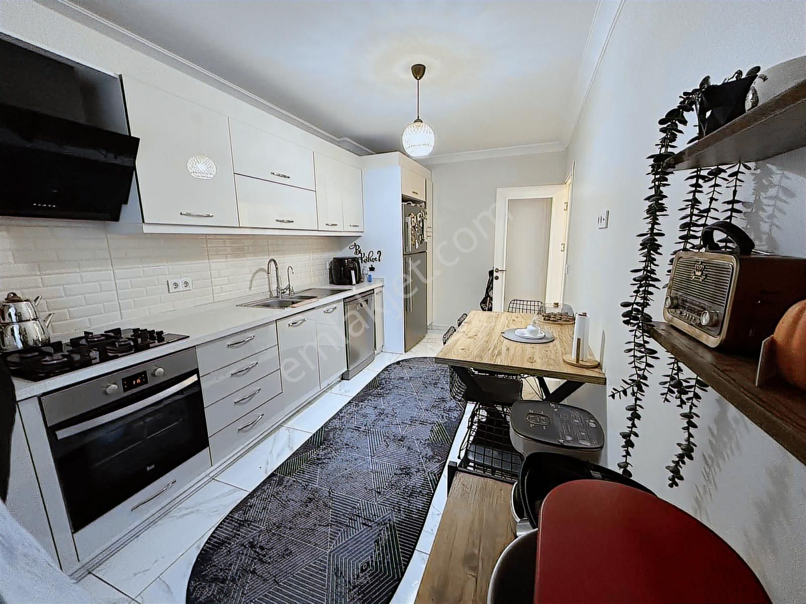 Realist Gayrimenkul'den Satılık 2+1 Daire - Görsel 10