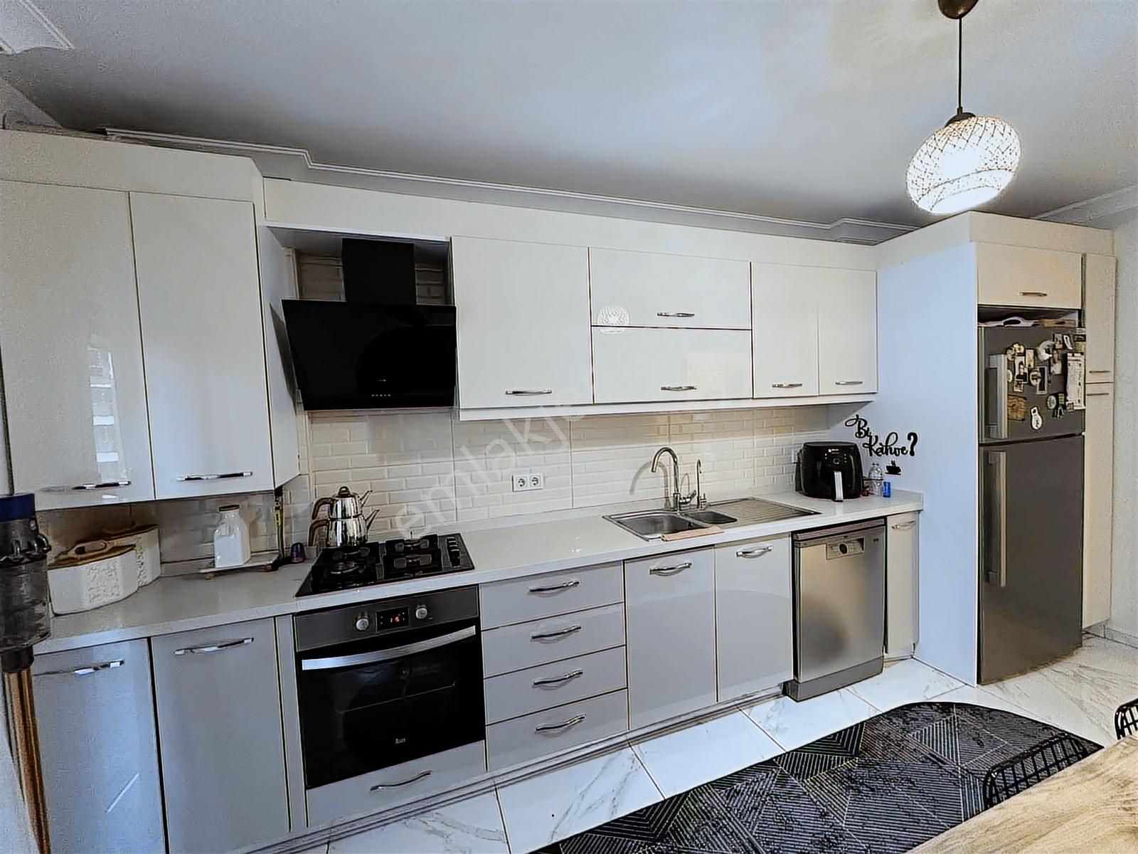 Realist Gayrimenkul'den Satılık 2+1 Daire - Görsel 18