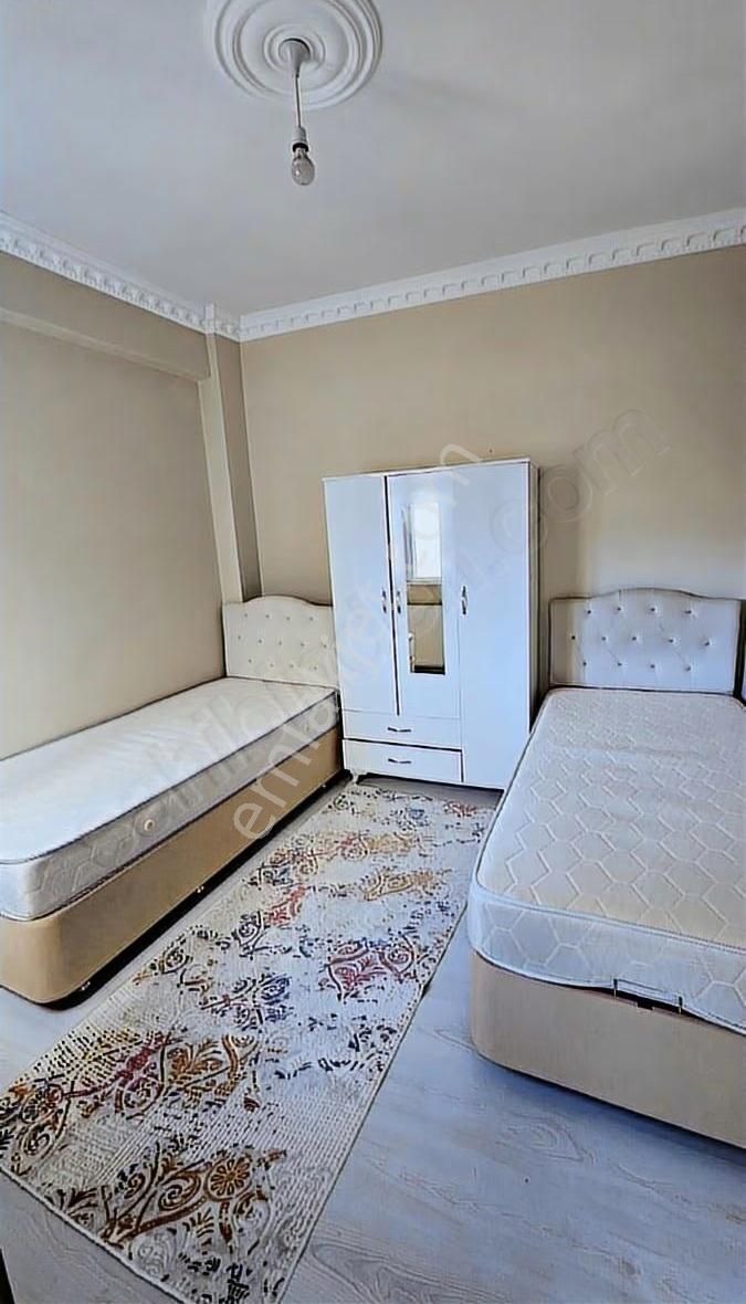 Şehitler Mahallesi Satılık Eşyalı 1+1 Apart Satılık - Görsel 2