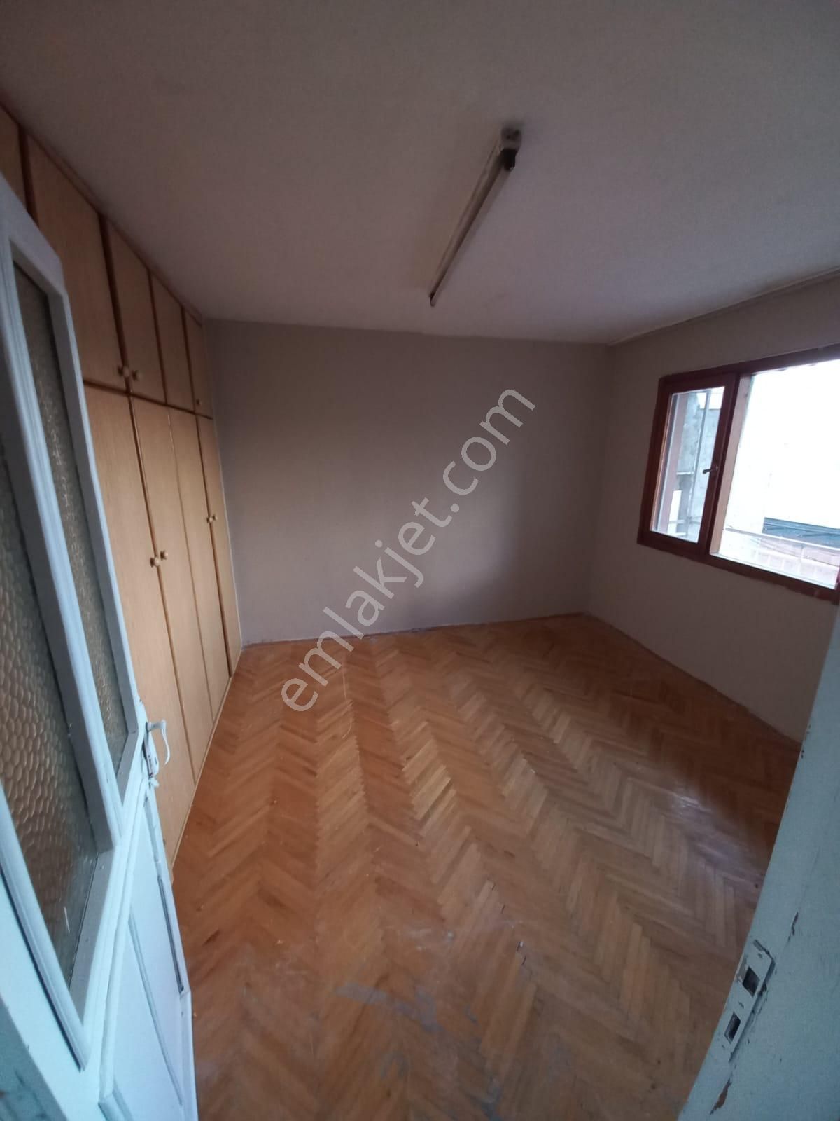 Turpa Güven'den Karabağlar Uğur Mumcu Mahallesinde 2+1 Kiralık Daire - Görsel 13