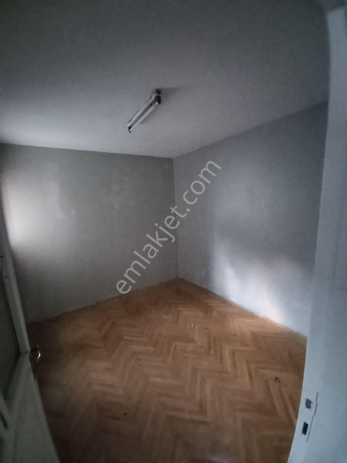 Turpa Güven'den Karabağlar Uğur Mumcu Mahallesinde 2+1 Kiralık Daire - Görsel 9