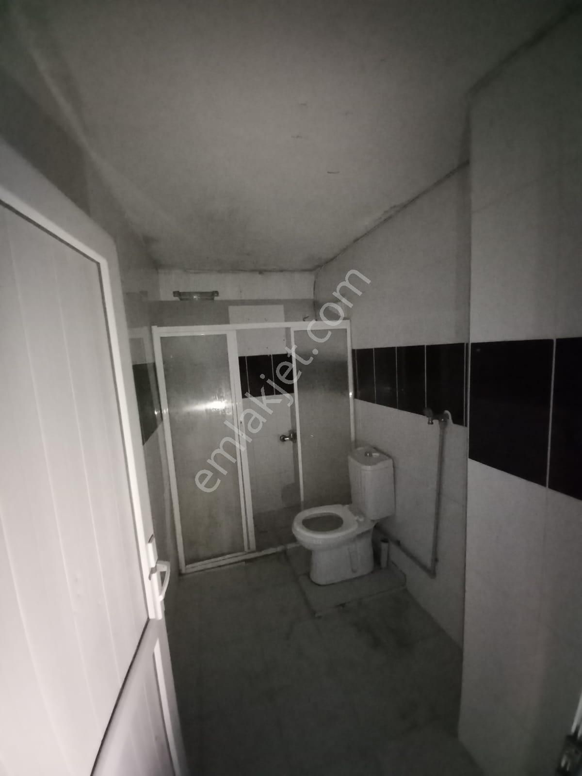 Turpa Güven'den Karabağlar Uğur Mumcu Mahallesinde 2+1 Kiralık Daire - Görsel 4