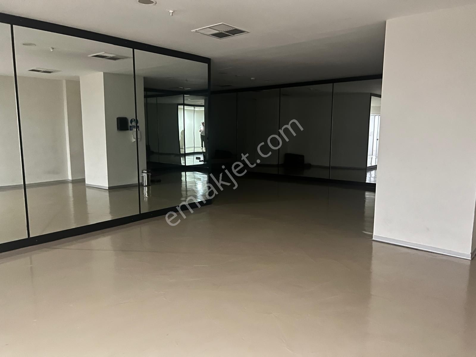 Kiptaş Venezia Mega Kiralık Full Eşyalı Avm Mnzr. 1+1 Daire - Görsel 20