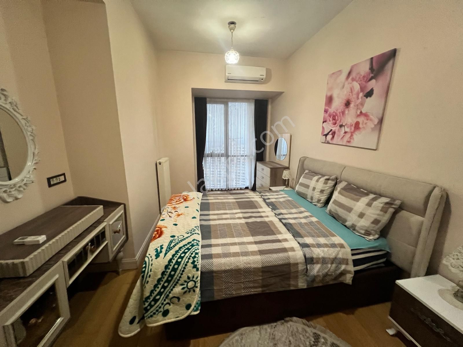 Kiptaş Venezia Mega Kiralık Full Eşyalı Avm Mnzr. 1+1 Daire - Görsel 9