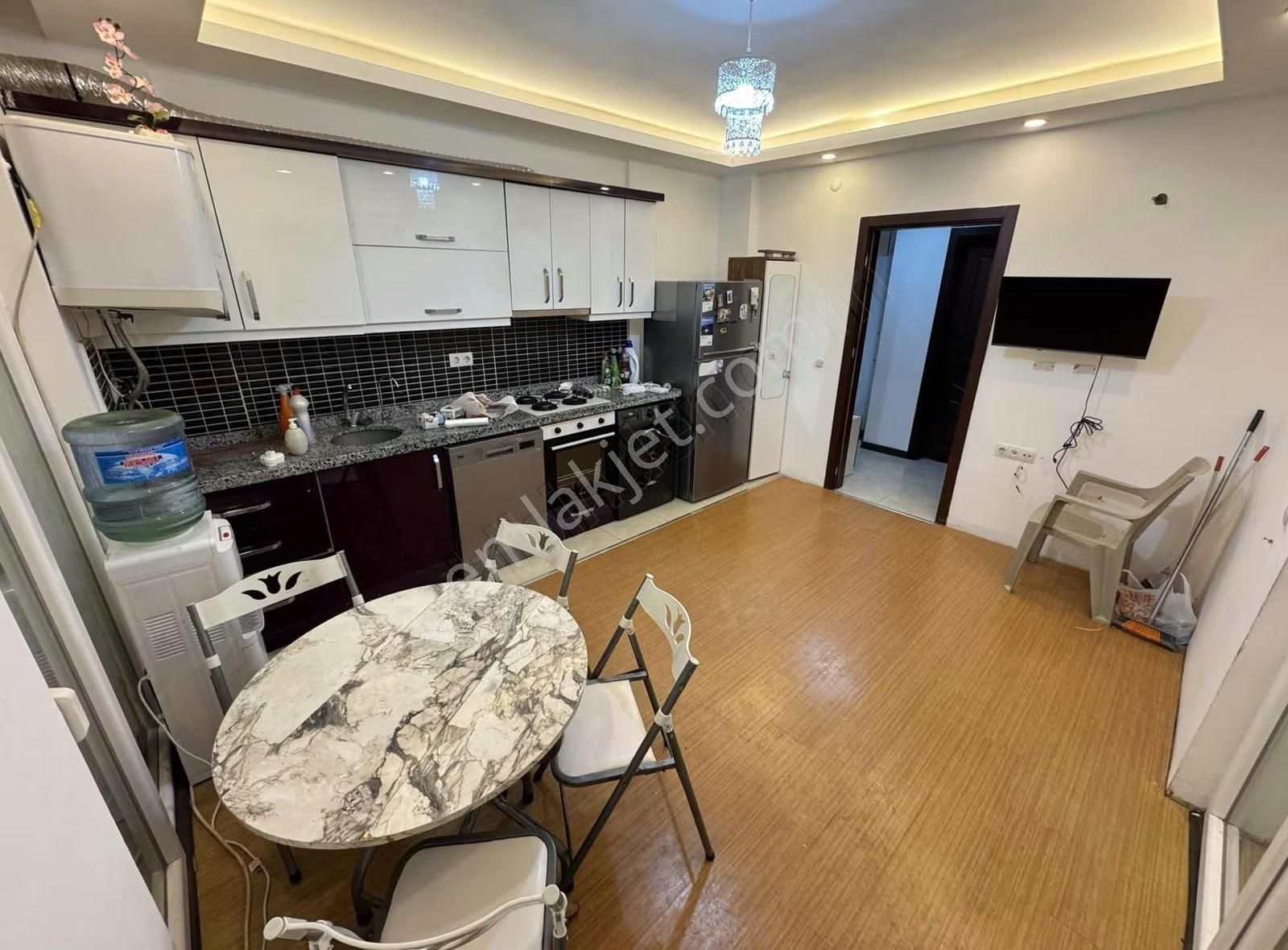 1+1 Bahçe Katı Havuzlu Site İçerisinde Daire - Görsel 10