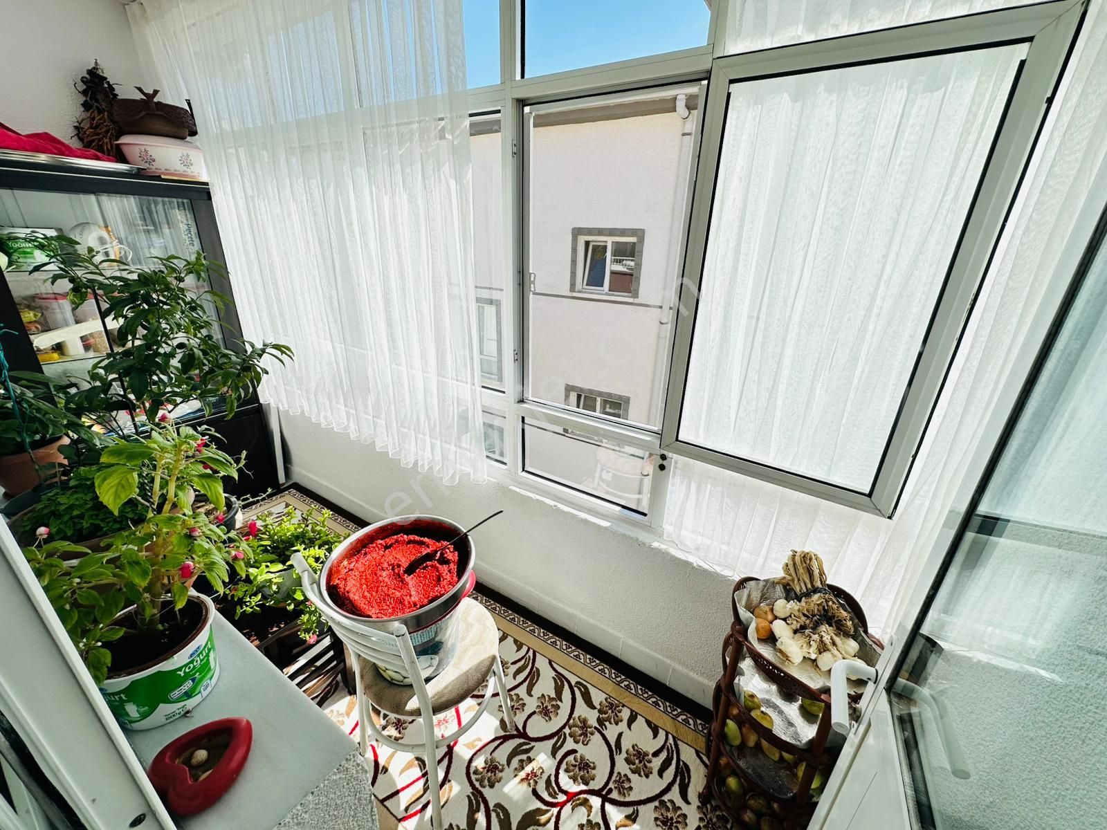 Kalecik Emlak'tan 3.kat'da Masrafsız Çift Balkonlu 3+1 Daire - Görsel 23