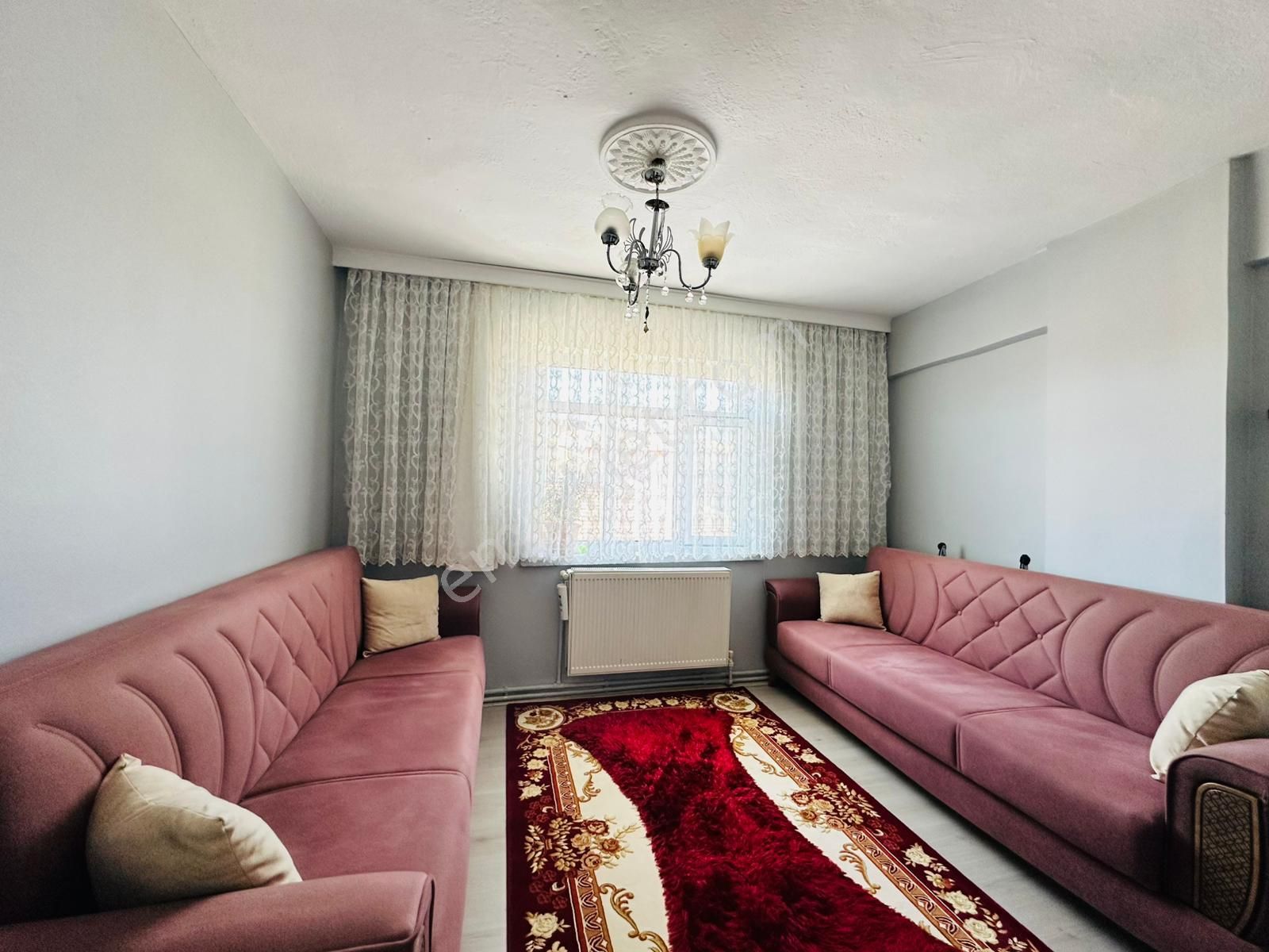 Kalecik Emlak'tan 3.kat'da Masrafsız Çift Balkonlu 3+1 Daire - Görsel 16