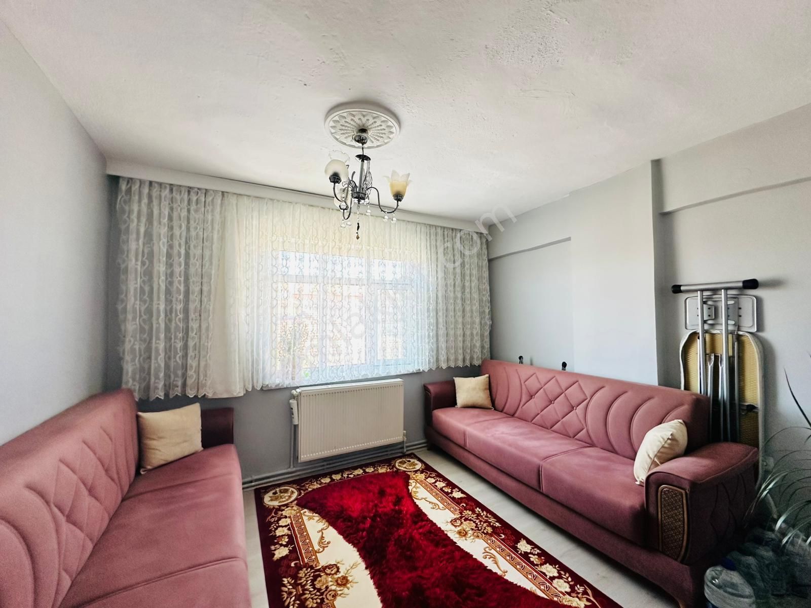 Kalecik Emlak'tan 3.kat'da Masrafsız Çift Balkonlu 3+1 Daire - Görsel 15