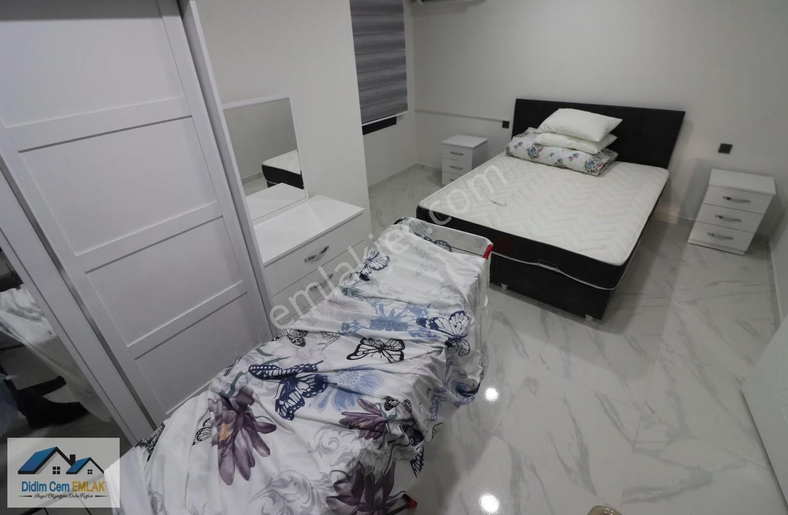 Denize 100 Metre Müstakil Girişli Satılık 3+1 Triplex Villa - Görsel 15