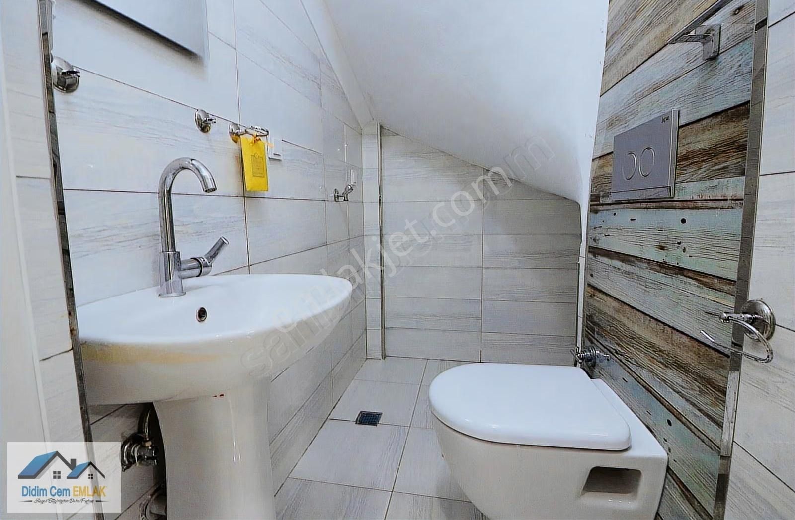 Müstakil Girişli Bahçeli Full Eşyalı Satılık 4+1 Triplex Villa - Görsel 18