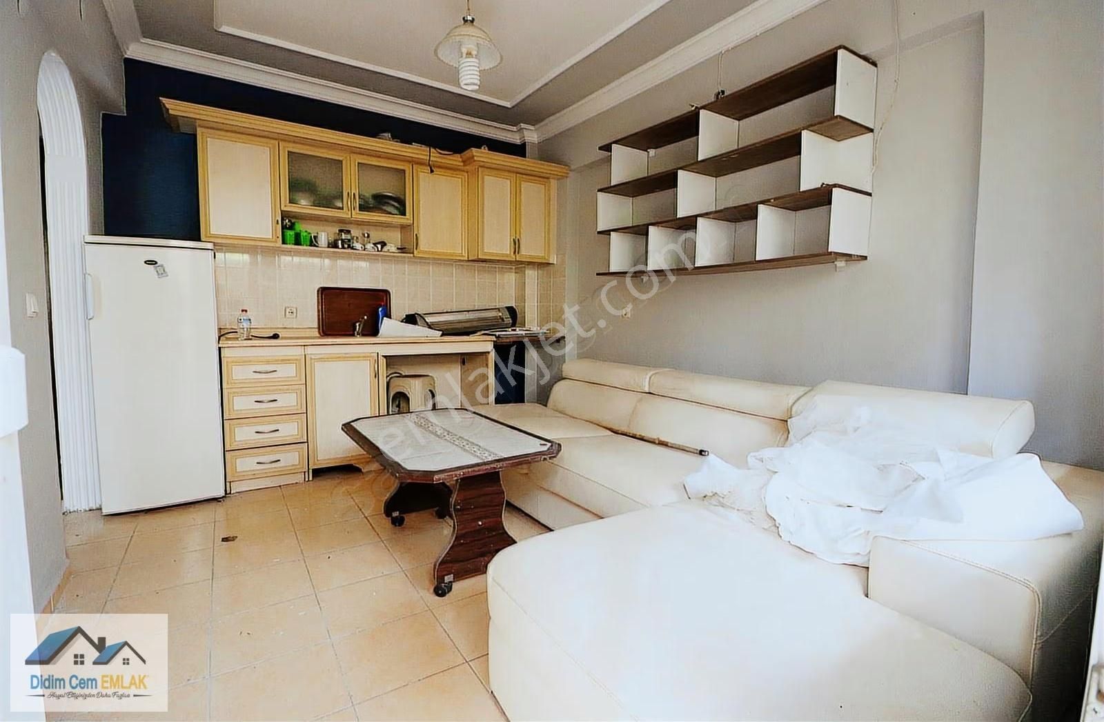 Kot Ta Depo Tapulu Satılık 1+1 Daire - Görsel 14