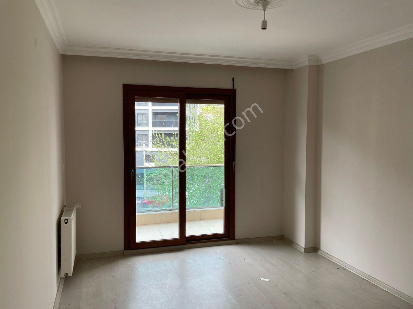 Çiğli'de 3+1 Doğalgazlı Kapalı Otoparklı Ferah Lüx Daire - Görsel 11
