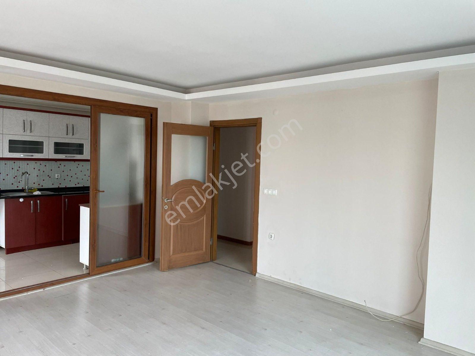 Çiğli'de 3+1 Doğalgazlı Kapalı Otoparklı Ferah Lüx Daire - Görsel 9
