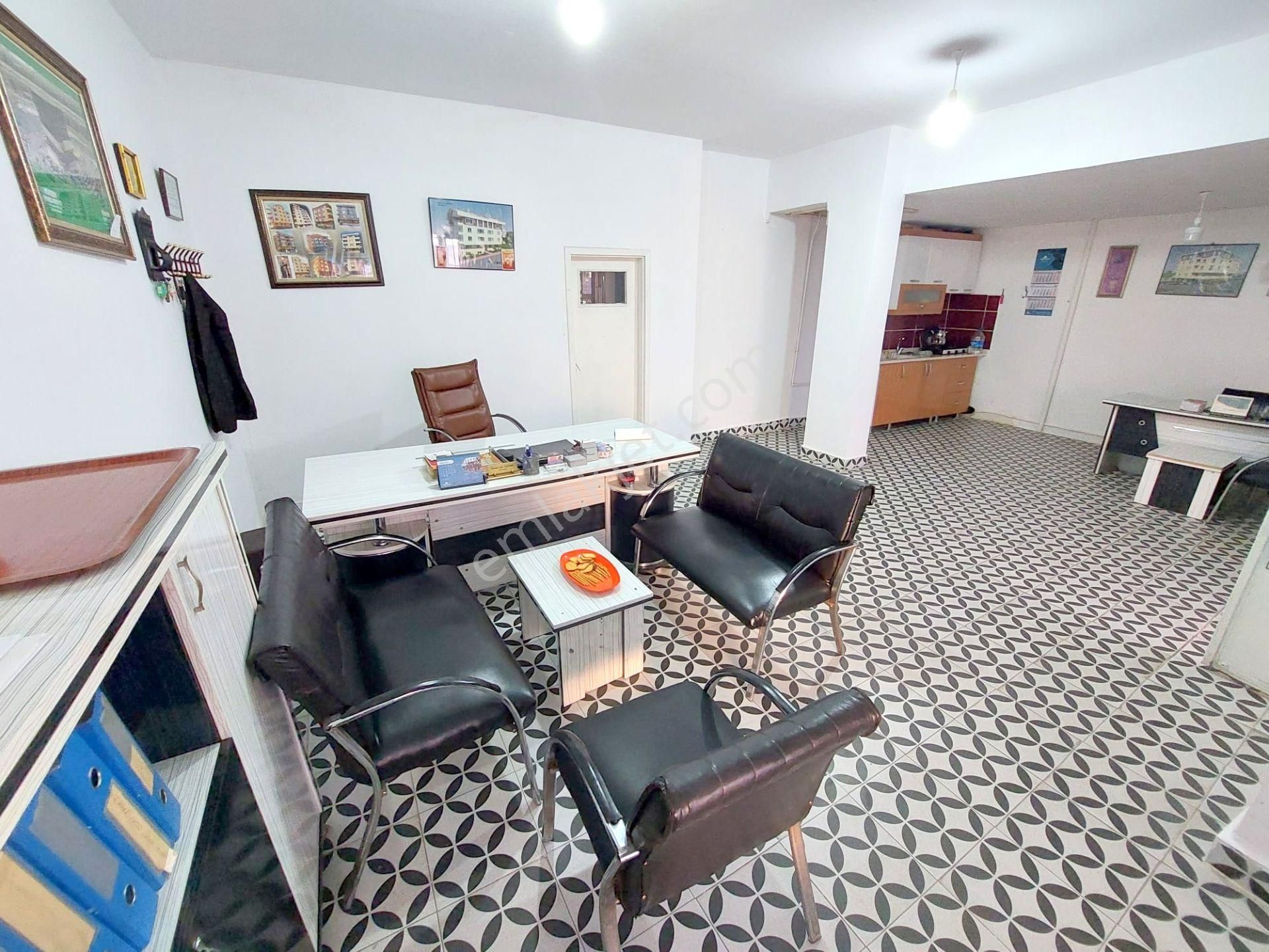 Gültepe'de, Yeni Hastane Arkasında 75 M2 + 65 M2 Dükkan! - Görsel 7