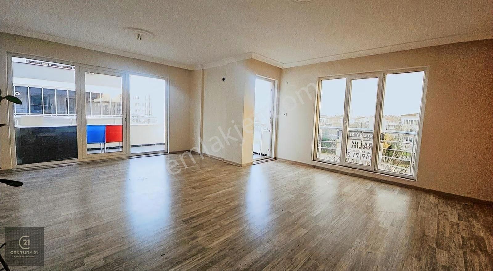 C21 Loca'dan Millet Bahçesi Manzaralı 3+1 Geniş Kiralık Daire - Görsel 5