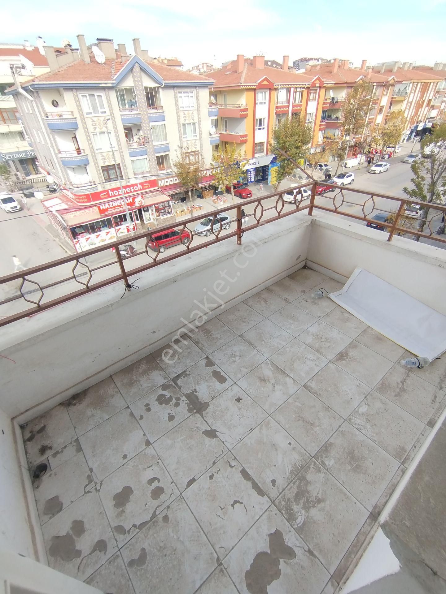 Pursaklar Kalecik Emlak'tan Hicret Camii Yakını Klasik 3+1 Daire - Görsel 23