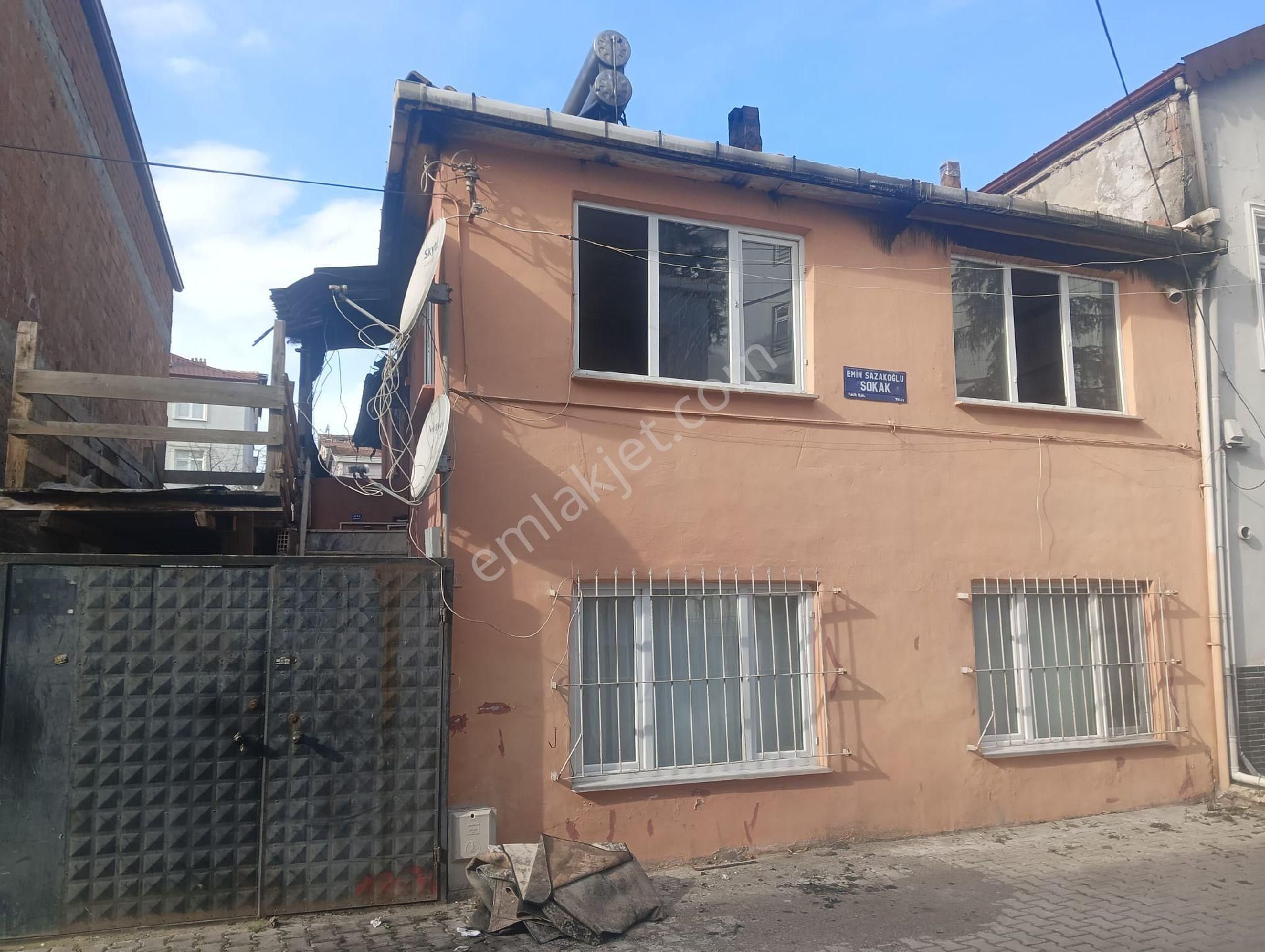 Demir Gayrimenkulden Bafra Fatih Mahallesi'nde Satılık Bina - Görsel 2