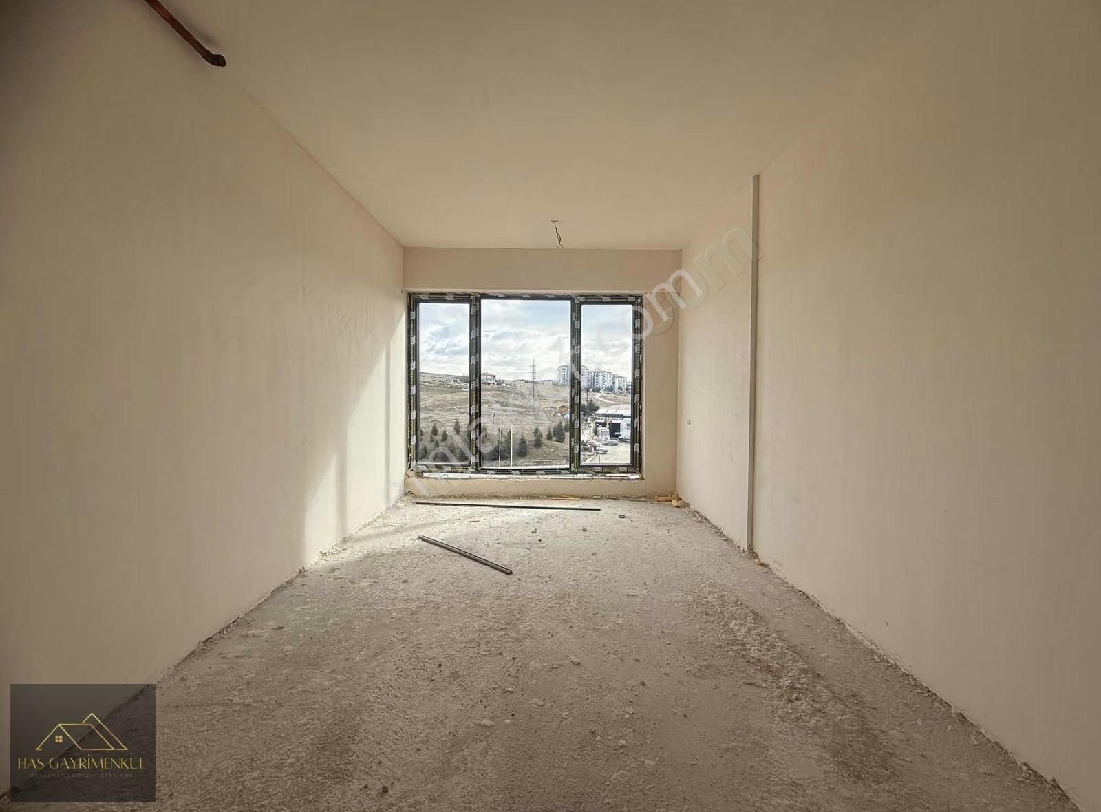 Protokol Yolu Yanında Lüx 2+1 Site Dairesi - Görsel 9