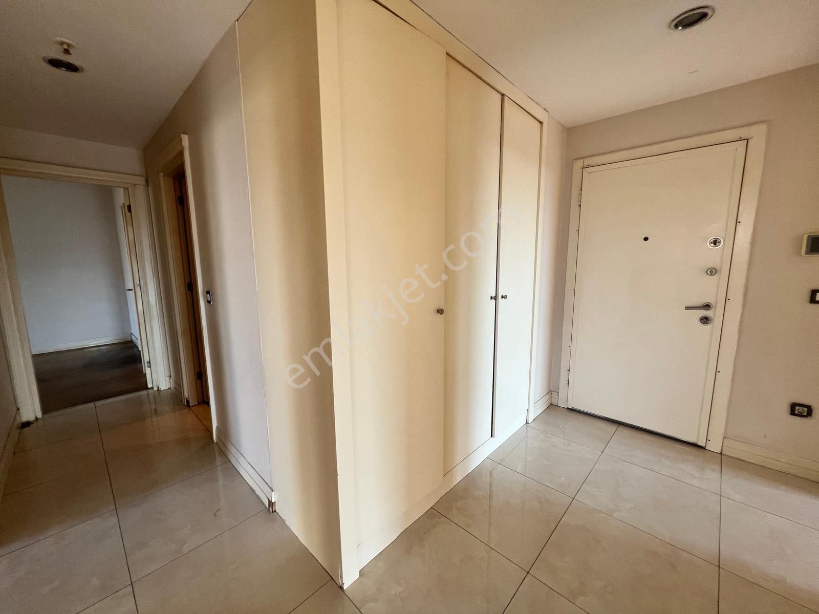 Kiptaş Venezia Mega Kiralık Boş Avm Şehir Mnzr. 3+1 Daire - Görsel 4