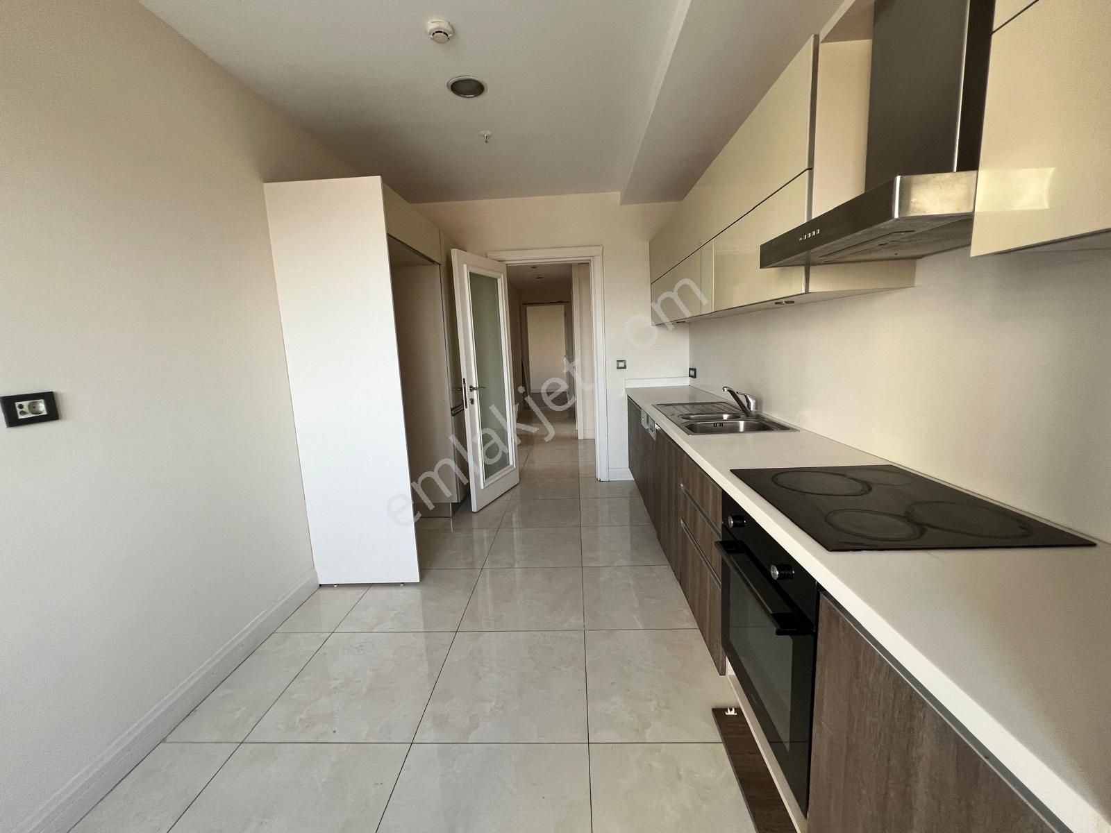Kiptaş Venezia Mega Kiralık Boş Avm Şehir Mnzr. 3+1 Daire - Görsel 6