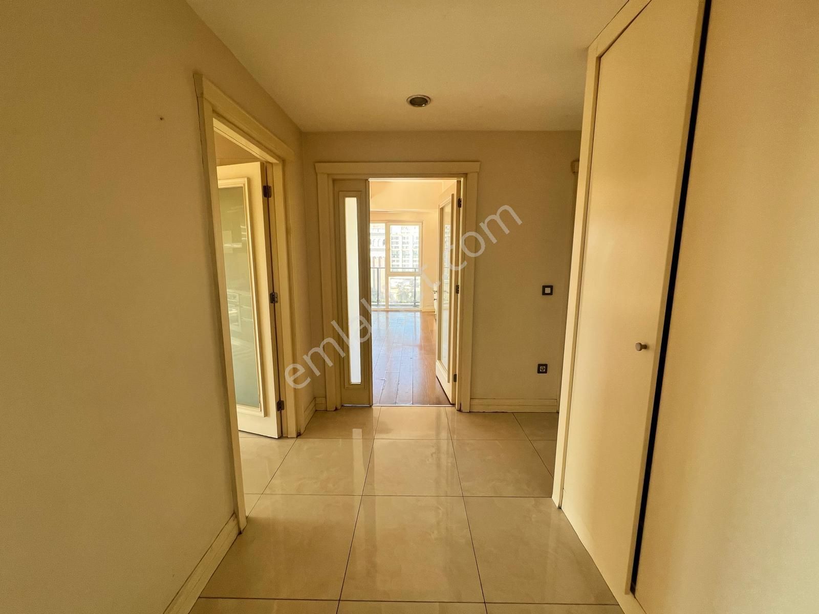 Kiptaş Venezia Mega Kiralık Boş Avm Şehir Mnzr. 3+1 Daire - Görsel 5