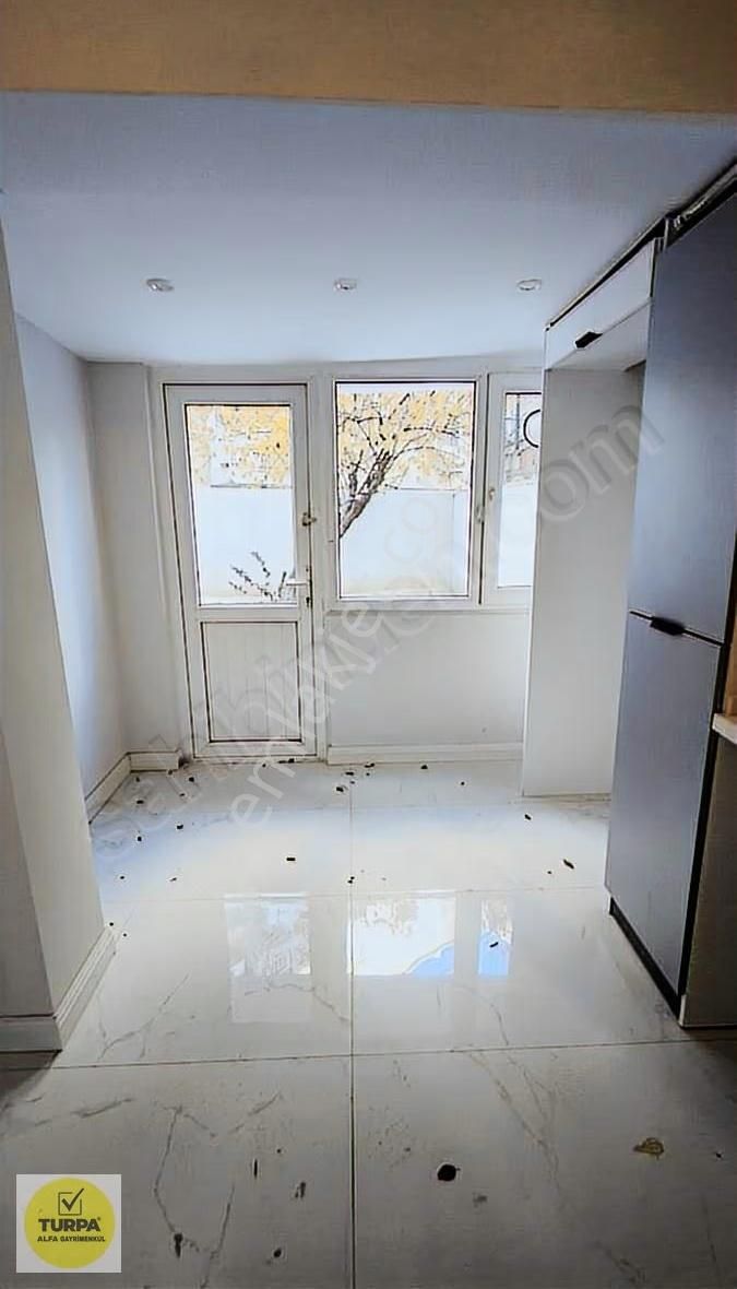 Utku Mah. Bahçeli, Yenilenmiş 3+1 Yüksek Zemin Fırsat Daire - Görsel 22