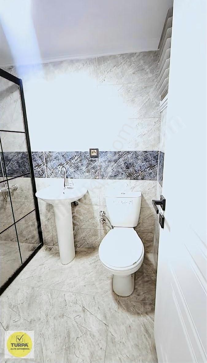 Utku Mah. Bahçeli, Yenilenmiş 3+1 Yüksek Zemin Fırsat Daire - Görsel 8