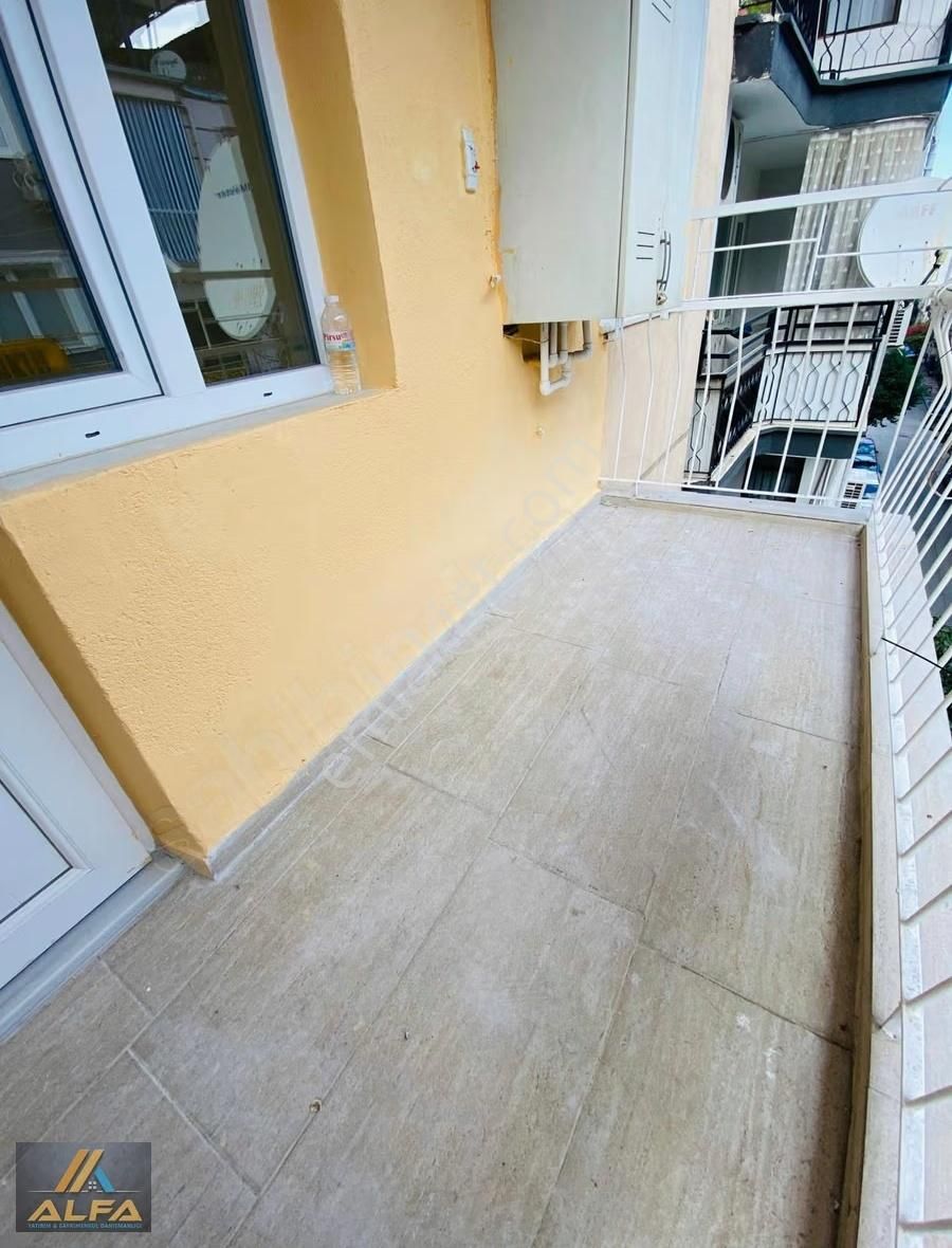 İbrahim Çelebi Mah.de 3+1 Ara Kat Full Tadilatlı 120 M² - Görsel 3