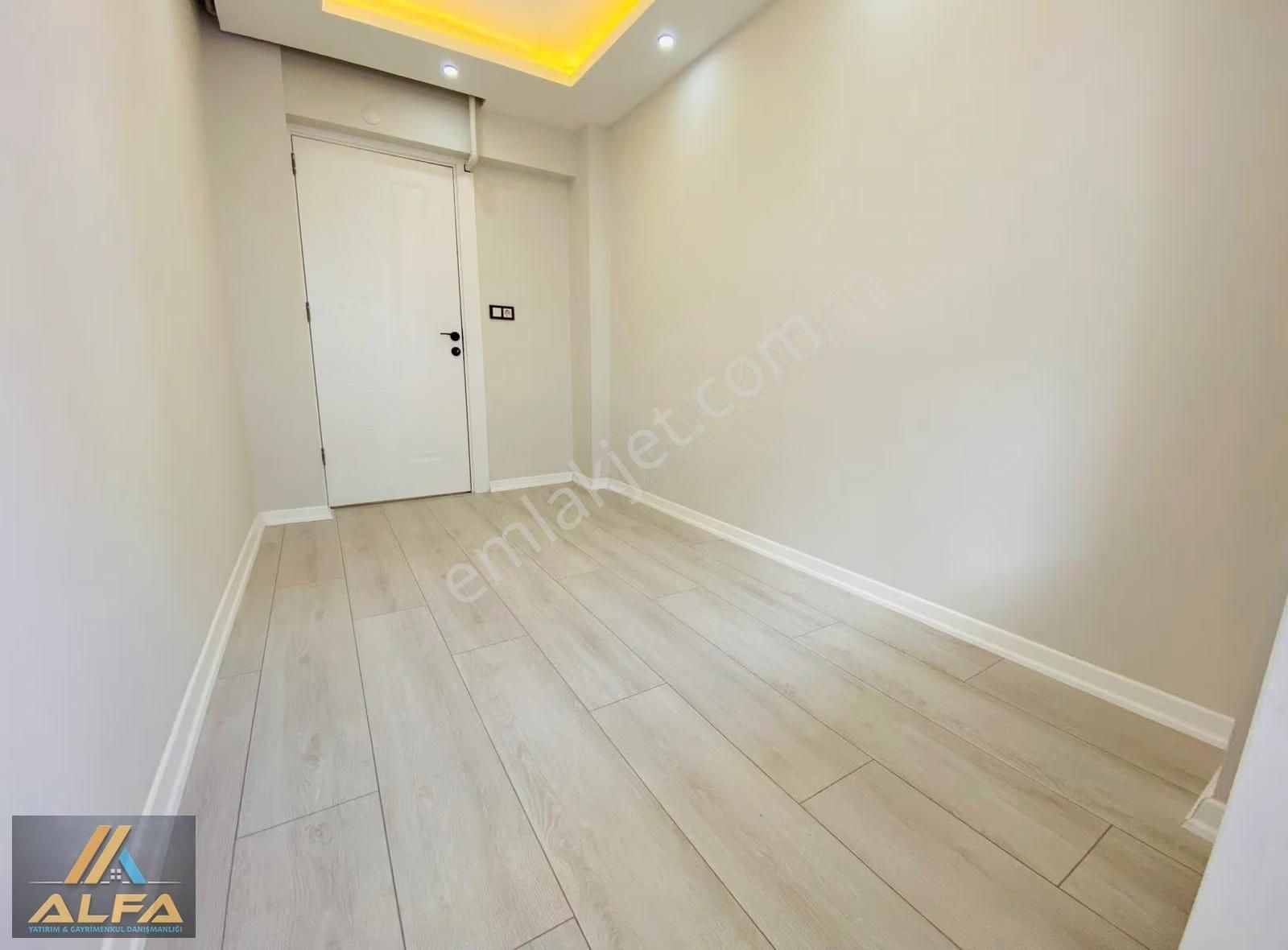 İbrahim Çelebi Mah.de 3+1 Ara Kat Full Tadilatlı 120 M² - Görsel 15
