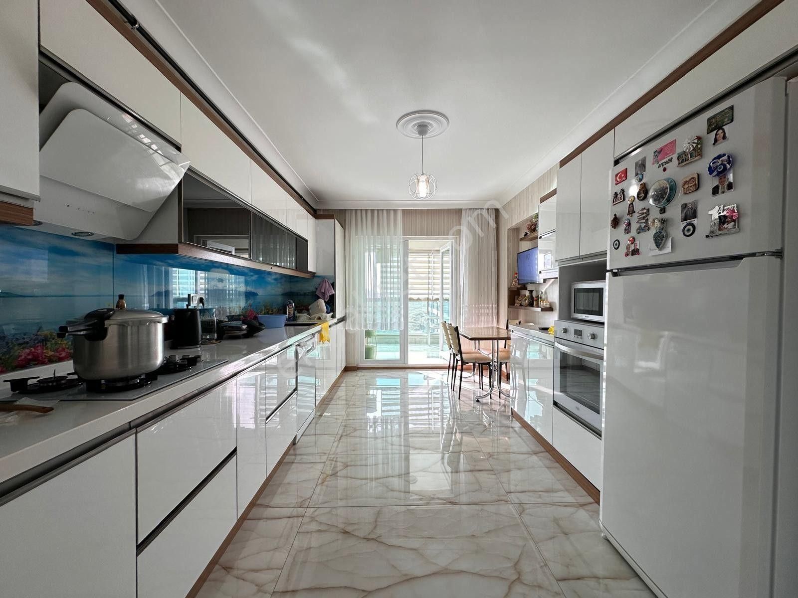 Kalecik Emlak'tan Sitede G.odalı Ebeveyn Banyolu Güney Cephe 4+1 - Görsel 7